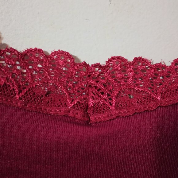 EUC ~ Adjustable Strap Camisole w/ Lace Accents (Size: Large) - Picture 3 of 5